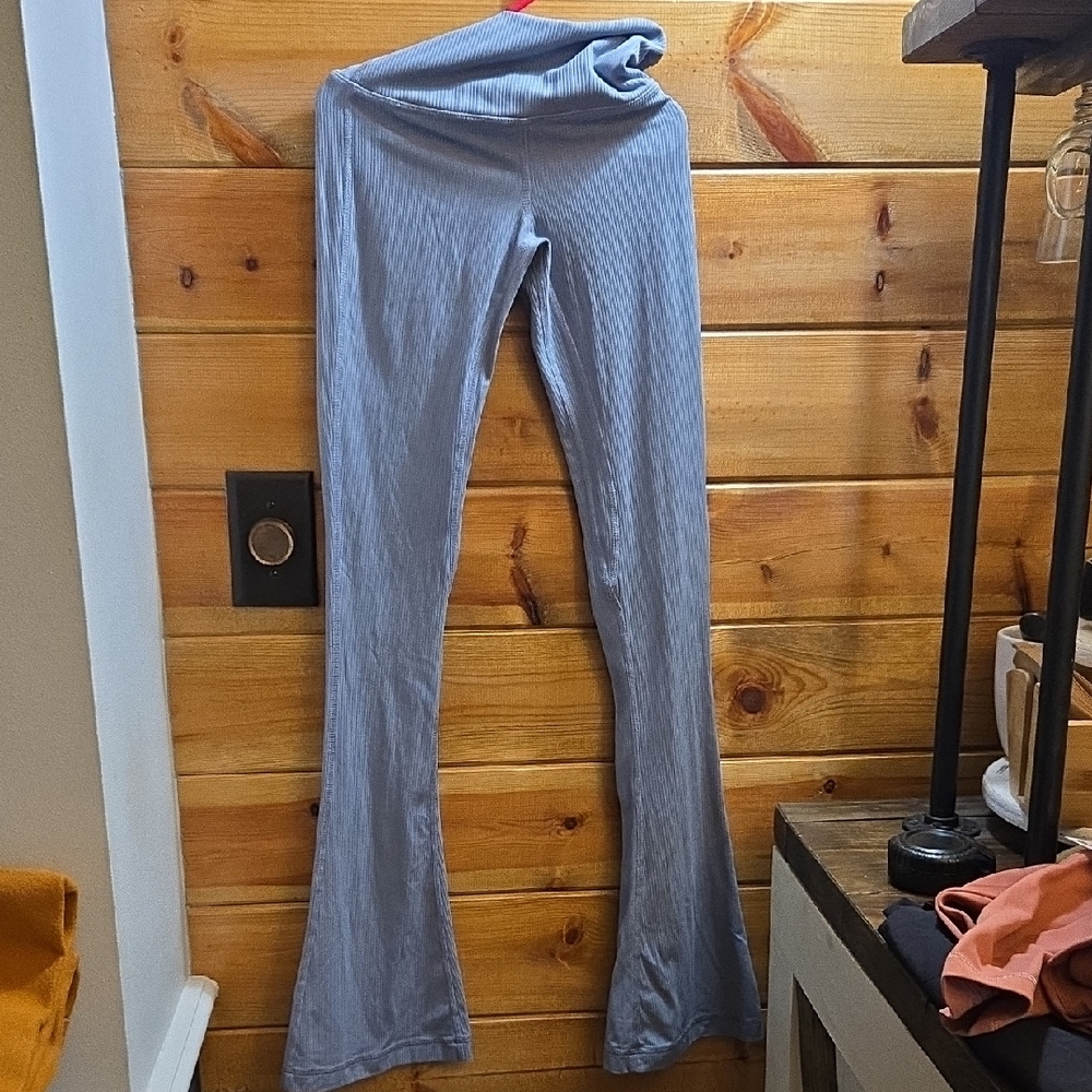 Lululemon Align Ribbed Flare Graphite 29inches - image 1